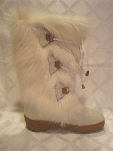 Oscar Sport White Julia Apres Fur Ski Boots Size 6 $350