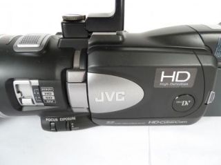 JVC DIGITAL VIDEO CAMERA CAMCORDER GR HD1U   PROFESSIONAL HI DEF HD