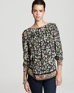 tegan top birdies printed silk price $ 138 00 color black size 2