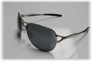 Oakley OO4043 04 Hinder Polarized Sunglasses New in Box