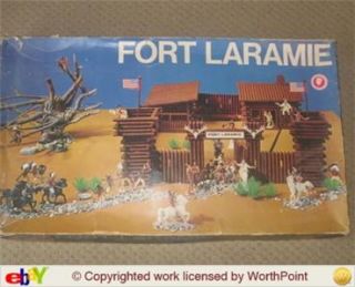 Very RARE Vintage Fort Laramie Plastic Model Playset DBGM Made in