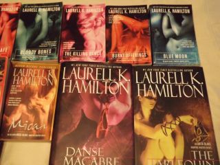 Laurell K Hamilton Anita Blake Set of 18 Books