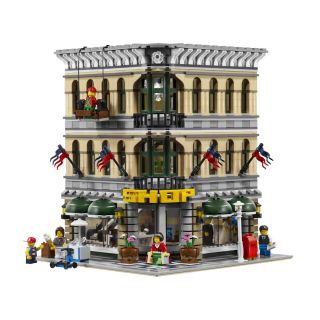 Lego Creator 10211 Grand Emporium Modular 7 Minifigures 2182 Piece New