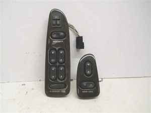 02 Lincoln Blackwood Front Power Window Switch Set
