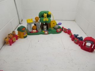 Fisher Price Little People Zoo Lot Q1 Prehistoric Dinosaur Cave Too
