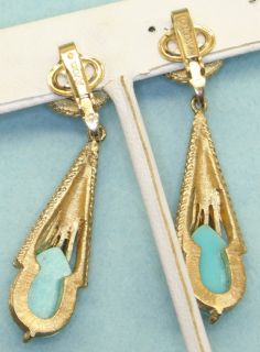 Persian Robins Egg Blue Turquoise Goldtone Long Dangle Clip Earrings