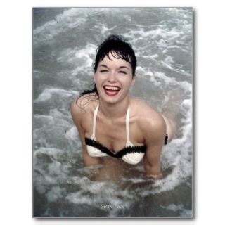Bettie Page Playing in the Surf at the Beach postcards by bettiepage