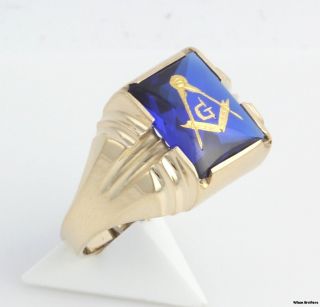Spinel Blue Lodge Masonic Ring   10k Yellow Gold Band Masons 5g Emblem