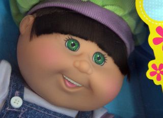 Cabbage Patch Kids Doll Melania Lily Brown Hair Green Eyes Teeth