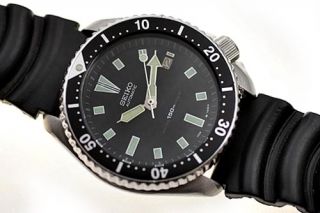Vintage Seiko 7002 7000 SS Mens Dive Watch $1