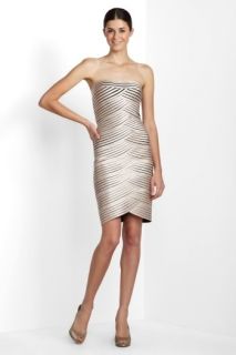 LOVE this dress   seen on Gossip Girl star Michelle Trachtenberg