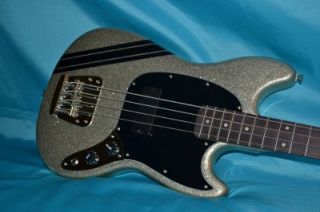 Squier Mikey Way Mustang Bass Short Scale IntL Buyers Welcome