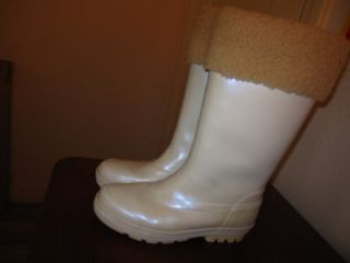 Uggs UGG Boots Millcreek Sheepskin Rubber Rain Snow Shearling 8 Pearl