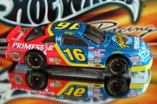 Hot Wheels Pro Racing 1997 1st Edition Ted Musgrave 16 Ford T Bird