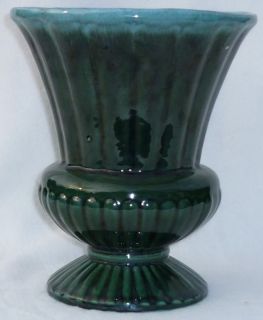 Vintage Hull Art Pottery Green Agate Urn Vase F31