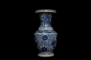 Large Antique China 18th C Blue and White Porcelain Vase Dragon Signed