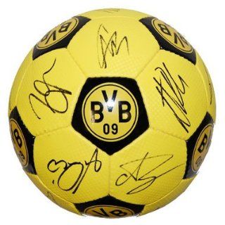 BVB Ball Unterschriften 2009 Sport & Freizeit