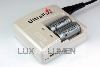 UltraFire WF 138 A Ladegerät inkl 2x 16340 CR123 CR123A 3,6V Lithium
