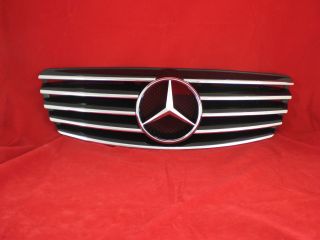W211 S211 211 02 06 Mercedes E Kühlergrill grill Schwarz AMG look