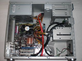 Medion PC MT6 MT 226A Teilrechner fuer Bastler aber funktioniert ASUS