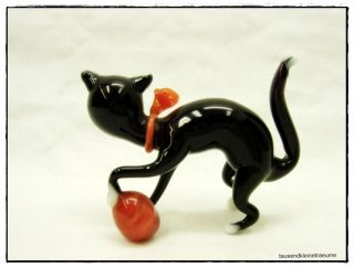 traumhafte kleine LAUSCHA Glas Katze mit Ball Glasfigur ca. 20er Jahre