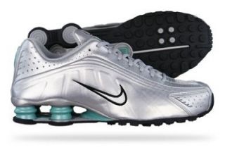 Nike Shox R4 Womens Running Schuhe Sneaker / Schuh   Silber 