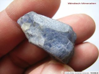 Großer, blauer TANSANIT Kristall 70,25 Carat