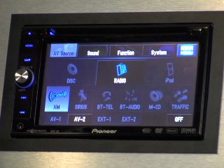 Pioneer AVIC D3 BT Radio NEU NAVI SOFTWARE TMC +Bluetooth,Ipod DIVX