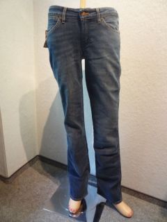 NEU Wrangler Damen Jeans SARA W212 NE 335 stone Gr.W32/L32