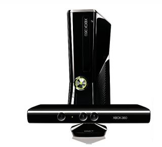 Xbox 360 S mit Kinect 250 GB Glossy inkl. großes Zubehörpaket
