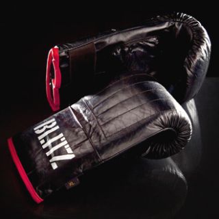 Boxsack Sandsack Handschuhe BAG GLOVES in schwarz oder pink /Marke