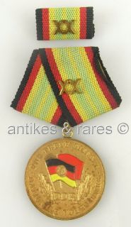 DDR Medaille für treue Dienste in der Nationalen Volksarmee in Gold