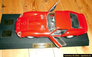12 Revell Ferrari 250 GTO Metal  64