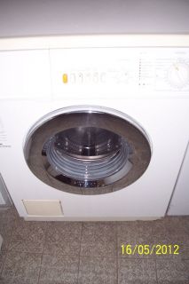 Waschmaschine von Miele Novotronic W 985, mit Aquastop, 1Jahr