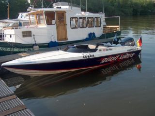 Phantom 18 englisches Sportboot mit Motor und Trailer Yamaha 115PS
