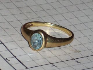 Echt Gold 333 Ring mit weißem Stein 18 mm Durchmesser 1,8 Gramm