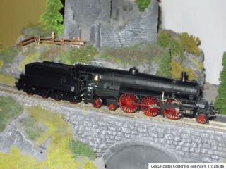 Schnellzuglokomotive mit SchlepptenderEpoche 3 Betreiber ÖBB/BBÖ