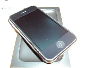 Apple iPhone 3G 8 GB   Schwarz (Ohne Simlock) Topp in OVP