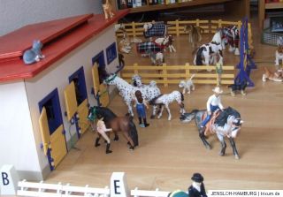 Große Schleich Sammlung Pferdestall Dressurviereck Schleichpferde