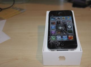 iPhone 4 32Gb Sturzschaden Displayschaden defekt