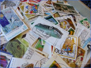 Briefmarken Wunderkiste hunderte Sondermarken + Blöcke aus Flohmarkt