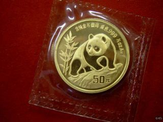 Sie erhalten 1/2 oz 50 Yuan Gold China Panda 1990 in Originalfolie