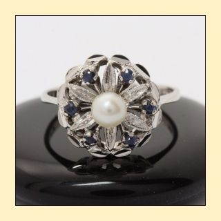 18kt 750 Weißgold Ring mit Perle und Saphiren Gold Saphirring Saphir