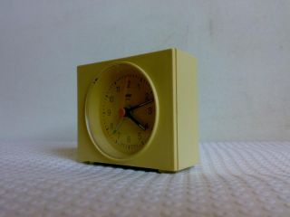 Braun Quarz Wecker Reisewecker Alarm Uhr 4750/AB3 70er clock 70s