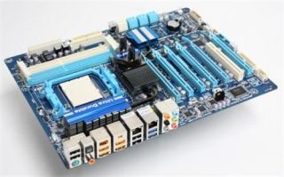 Gigabyte GA 890FXA UD7 Sockel AM3 900289