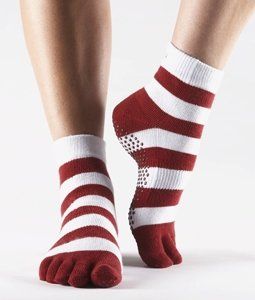 ToeSox Yoga Pilates Toe Socks with Grips, Large, Holiday