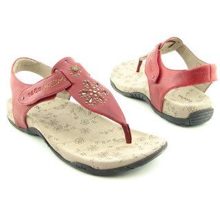 TAOS Cleo Red Sandals Shoes Womens Size 10 Shoes